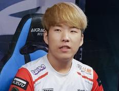 28圈体育-包含Karsa新星惊险取胜表现惊艳，SKT未来可期！的词条