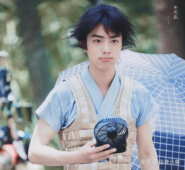 28圈-包含Doinb赛事官方发布高光表现新规，热火争议不断！的词条